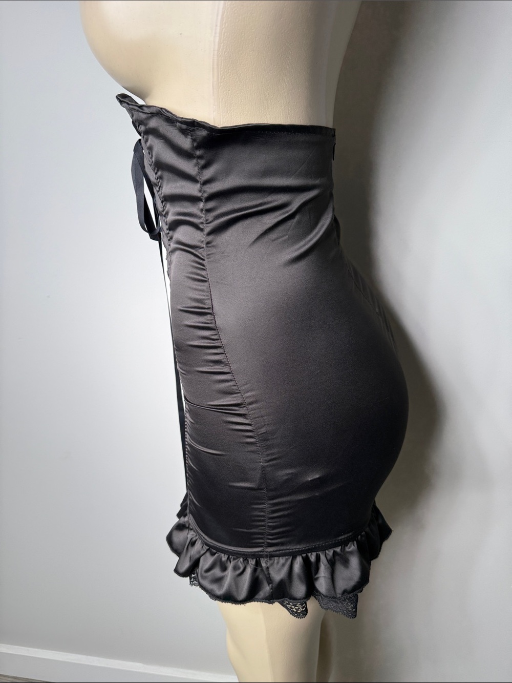 Black Lace-Up Satin Mini Skirt - Picture 4 of 6